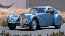 2 hours Paris Private Vintage Car Tour with hotel Pick up and Drop