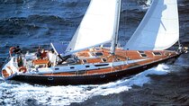 Santorini: Caldera All-Inclusive Private Sailing Yacht Cruise