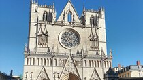 Private Self-Guided Tour of the Curse Quest of Old Lyon