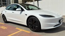 Private Transfer by Luxury Car for Ten Hours in Dubai