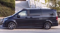 Airport Transfer: Sydney Airport SYD to Sydney by Luxury Van