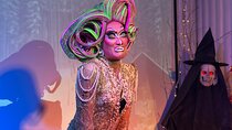 Canggu: Drag Show with Dinner