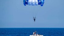 Elevate Your Experience: Parasailing Fun in Hurghada 