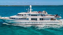 Full-Day Hurghada Boat Trip: Snorkeling and Lunch Included