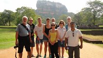 5 Days/4 Nights Private Tour in Sri Lanka with HB Accommodation