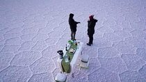 Private Tour in Uyuni Salt Flat Bolivia With Lunch and Bikes