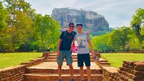 Private 8 Days Tour in Sri Lanka with Transfer and Accommodation