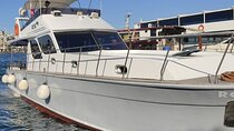 Exclusive Luxury Yacht Bosphorus Sightseeing Cruise in Istanbul