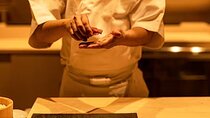 Tokyo Night Foodie Tour in Shinjuku - seasonal sushi, wagyu beef