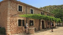 Sa Travessa, the grand route in four days (GR221)