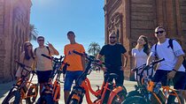 Barcelona: German guided tour by bike or e-bike