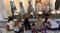 London V&A Museum and Kensington Gardens Tour for Kids 