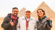 Giza Pyramids and Egyptian Museum tour
