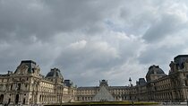 Private Tour - Artistic Odyssey at the Louvre 