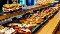 Private Walking Tour in San Sebastian with Pintxo and Drink
