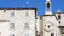 Split Scavenger Hunt and Highlights Self-Guided Tour