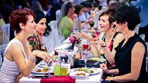 Istanbul Bosphorus Dinner Cruise: Live Folk Dance & DJ Experience
