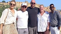 2-Day Jaipur Forts Palaces and Temples Tour