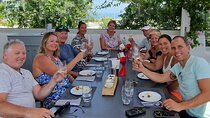 Santorini: 4hrs Small Group Wine Tasting and History Tour