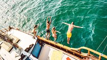 Catamaran Cruise Private Tour with Snorkeling in Montego Bay