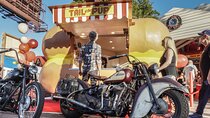 Private Historical Journey in the Tail O the Pup in LA