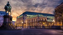 Budapest to Vienna - Private Transfer with 2 hours of Sightseeing
