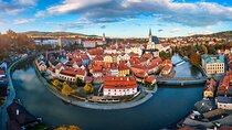 Private Driver from Prague to Vienna with a Stop in Cesky Krumlov
