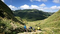 Private Tour Yangmingshan NP Beitou Hot Spring Park and Tamsui