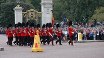 Private Tour in Buckingham Palace Guards 
