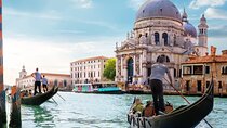 Full Day Self-guided Tour in Venice by train from Milan