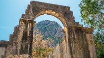 A Day of Andalusian Beauty in Hammamet, Oudhna and Zaghouan