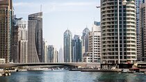 Private tour from Abu Dhabi to Dubai with a 6 hour stop
