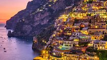 Transfer from Positano to Naples with a 1 hour stop in Pompeii or Herculaneum