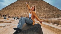 Private inclusive day Tour To Pyramids of Giza & Egyptian Museum and The Bazar.