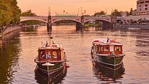 1 Hour Sight seeing Melbourne River Cruise on historic vessel