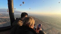 Teotihuacán Mexico balloon flight, breakfast and transportation 