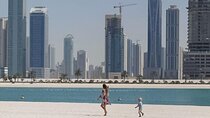 Dubai: Private Mamzar Beach Park Tour with Pickup & Drop-off
