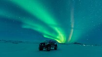 Private Northern Lights by Super Truck 4x4