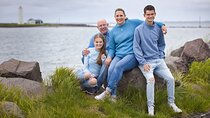 Private Photo Session with a Local Photographer in Reykjavík