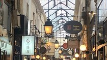 Track game in the Covered Passages of Paris 