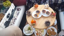 Private tapas tuk tuk tour through Lisbon