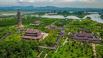 Ninh Binh Day Trip In Mua Cave