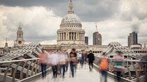 London through the lens: Iconic photo spots, hidden gems & food.