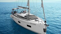 2 Hour Private Luxury Charter on Bavaria C42 To Blue Lagoon