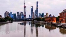 Shanghai Private Day Tour with Must-see Attractions & Cruise in Huangpu River