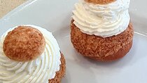Workshop to Make Delicious Petits Choux in Paris
