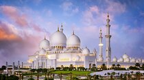 Abu Dhabi City Tour in 4x4 Private Vehicle