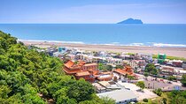 Northeast Coast Day Tour: Bitoujiao, Lighthouse & Lanyang Museum