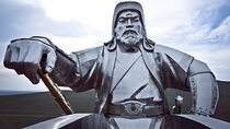 Chinggis Khaan Statue Complex and Sain Nomun Monastery Tour 