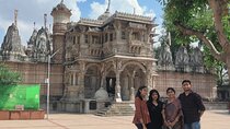 Gujarat Historic Places & Wildlife Safari Tour